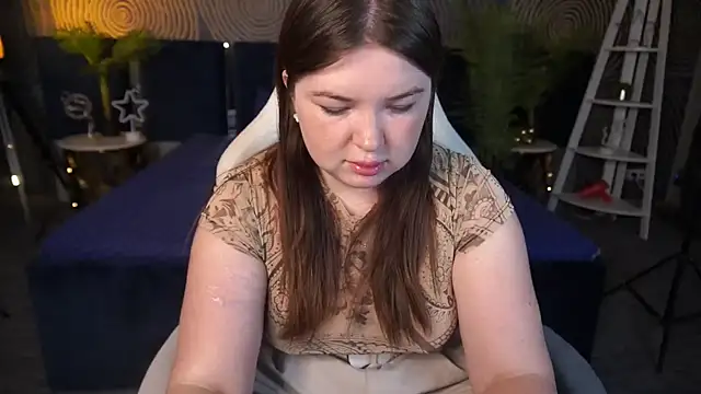 RosieMoons online show from 09/27/25, 07:20