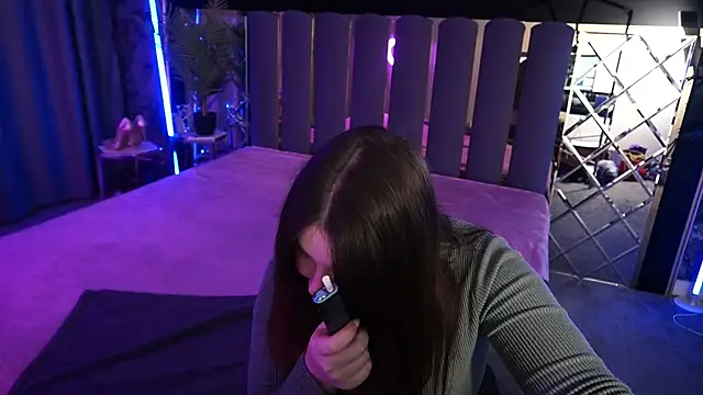 Snapshot of RosieMoons chatting on 11/04/25, 08:23 RosieMoons online show from 11/04/25, 08:23