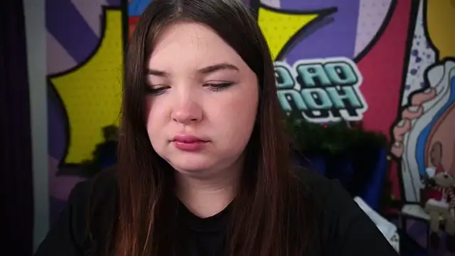 Snapshot of RosieMoons chatting on 12/17/25, 08:14 RosieMoons online show from 12/17/25, 08:14