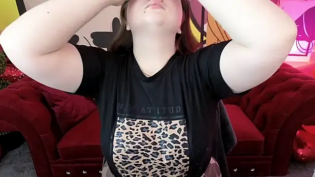 RosieMoons online show from 03/17/26, 10:02