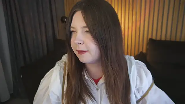 Snapshot of RosieMoons chatting on 11/26/25, 08:09 RosieMoons online show from 11/26/25, 08:09