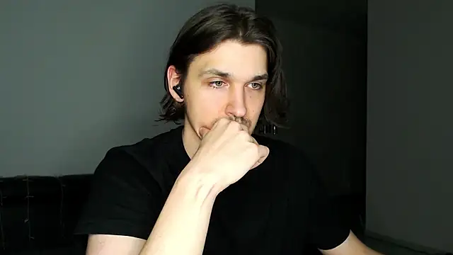 boy next door 1 online show from 04/24/26, 10:12