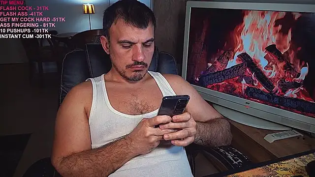 Snapshot of officeman7 chatting on 03/06/25, 08:37 officeman7 online show from 03/06/25, 08:37