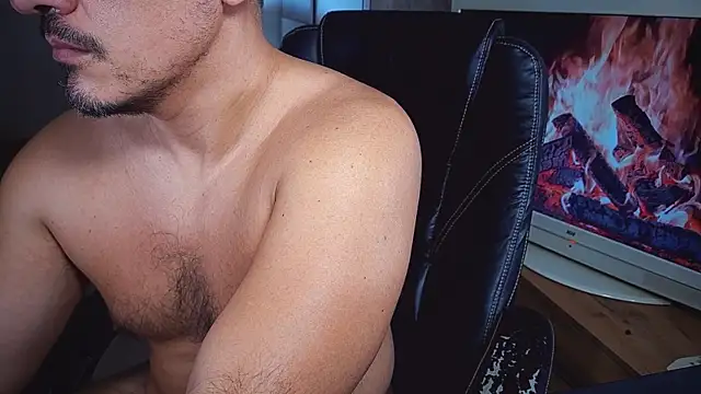 Snapshot of officeman7 chatting on 01/16/25, 06:59 officeman7 online show from 01/16/25, 06:59