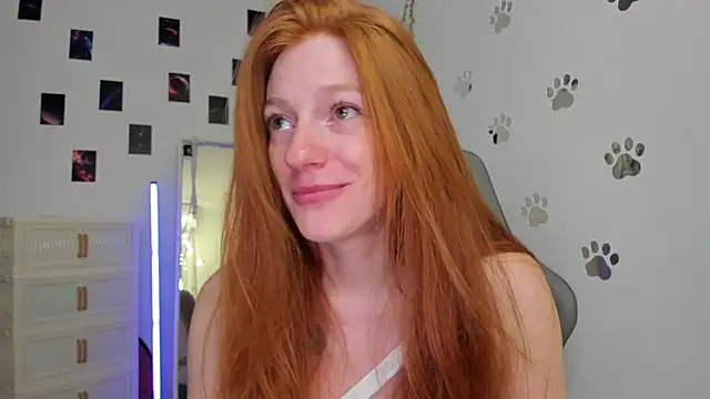 Aliceginger99 online show from 04/16/26, 05:19