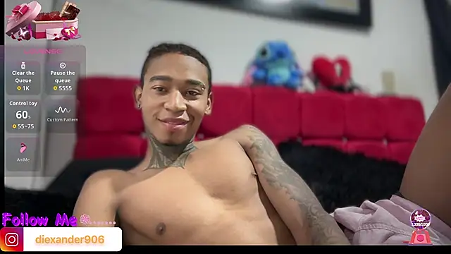 sexy blacks  online show from 01/15/26, 12:30