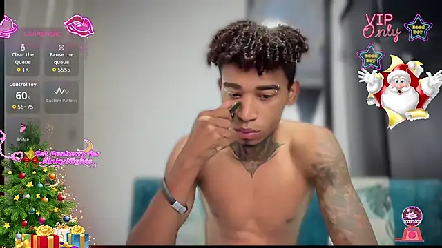 sexy blacks  online show from 12/17/25, 12:10