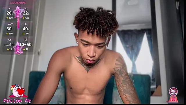 sexy blacks  online show from 11/21/25, 12:26