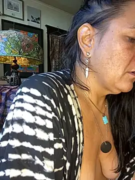 Snapshot of sexyasscougar chatting on 09/13/25, 09:37 sexyasscougar online show from 09/13/25, 09:37