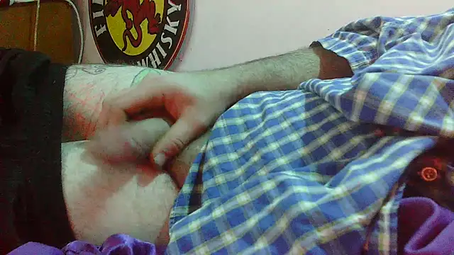 Snapshot of duggiefresh chatting on 12/06/24, 04:12 duggiefresh online show from 12/06/24, 04:12