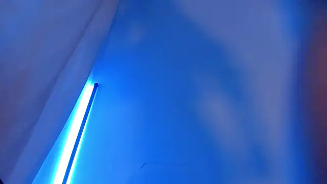 angeloflovee online show from 12/15/25, 05:46