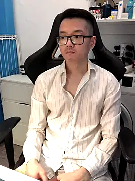 wangjian2324 online show from 11/21/25, 07:02