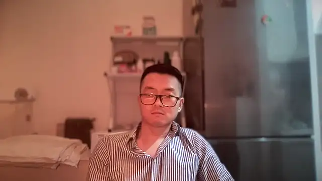 Snapshot of wangjian2324 chatting on 02/16/25, 09:27 wangjian2324 online show from 02/16/25, 09:27