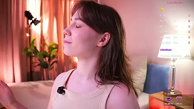 askaudrey  online show from 03/18/26, 01:35