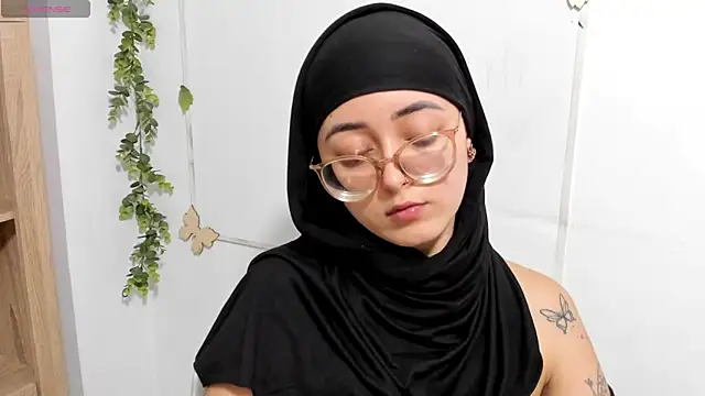 aysel elid online show from 04/12/26, 11:41