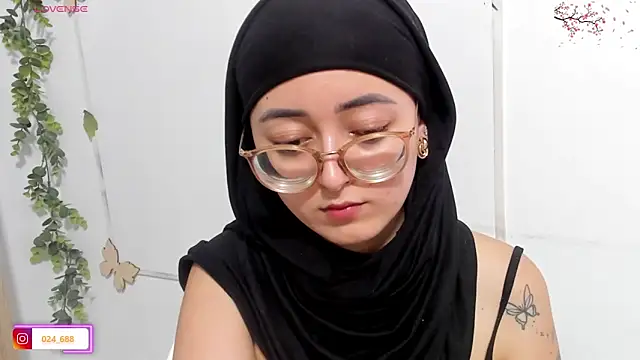 aysel elid online show from 06/07/26, 09:53