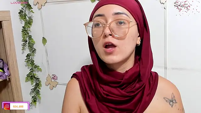 Snapshot of aysel_elid chatting on 07/28/26, 09:03 aysel elid online show from 07/28/26, 09:03