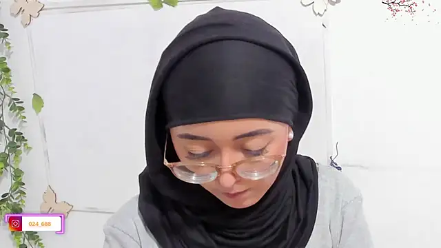 Snapshot of aysel_elid chatting on 09/14/25, 10:43 aysel elid online show from 09/14/25, 10:43