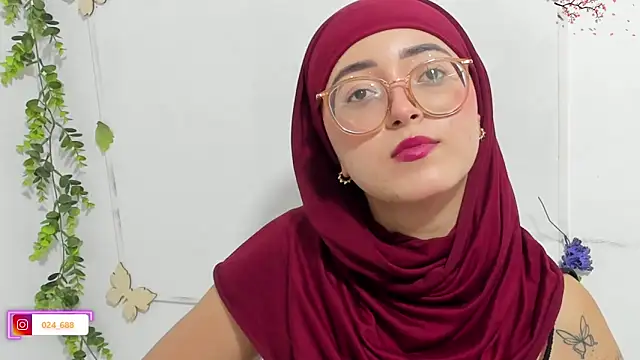 Snapshot of aysel_elid chatting on 09/27/25, 10:49 aysel elid online show from 09/27/25, 10:49