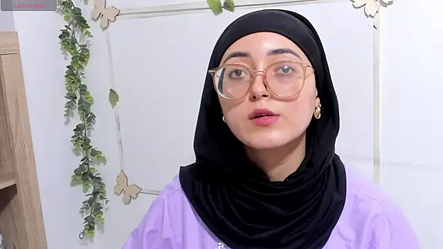 aysel elid online show from 06/06/26, 08:25