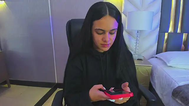 ChloeHarper  online show from 02/07/26, 11:40