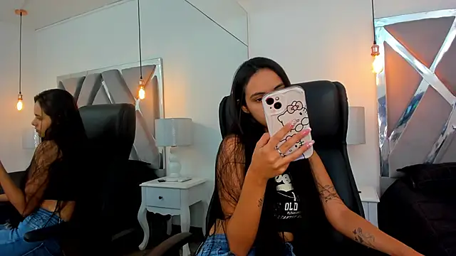 ChloeHarper  online show from 09/25/25, 02:23