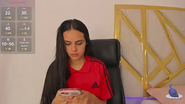 ChloeHarper  online show from 03/12/25, 06:53