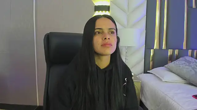 ChloeHarper  online show from 02/14/26, 11:54