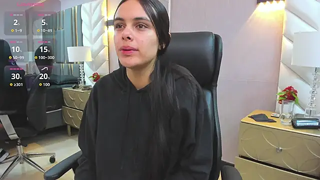 ChloeHarper  online show from 10/04/25, 12:28