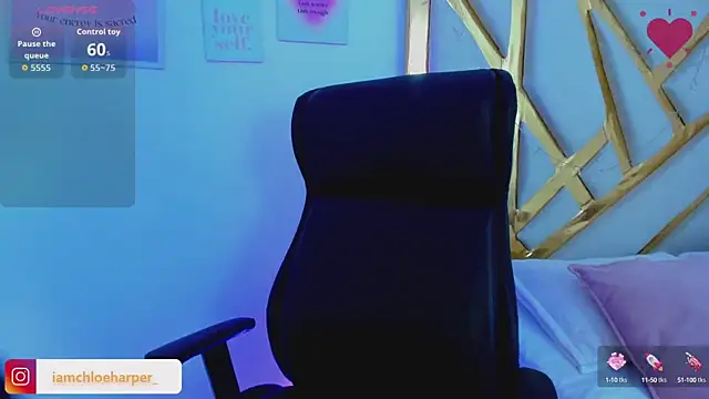 ChloeHarper  online show from 10/02/25, 06:33