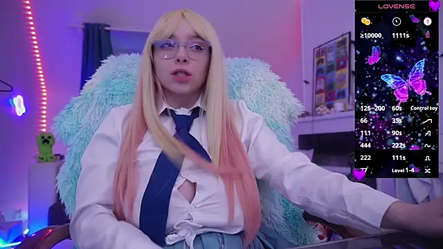  Yummy Girl  online show from 01/08/26, 03:40