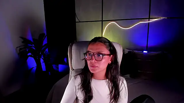 Gia Mazzon online show from 02/03/26, 04:12