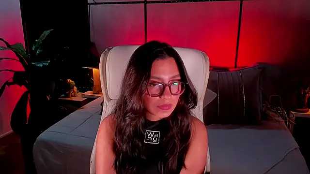 Gia Mazzon online show from 03/11/26, 06:13