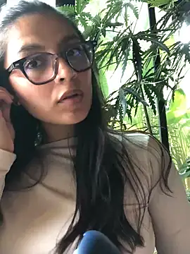 Gia Mazzon online show from 03/25/26, 05:23