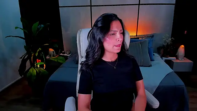 Gia Mazzon online show from 03/03/25, 07:17