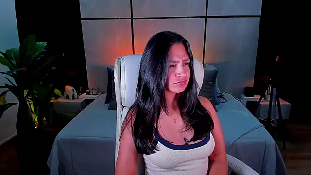 Gia Mazzon online show from 02/24/25, 10:36
