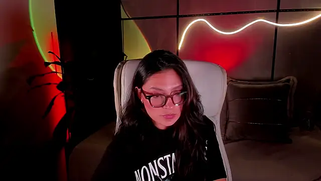 Gia Mazzon online show from 02/19/26, 06:16