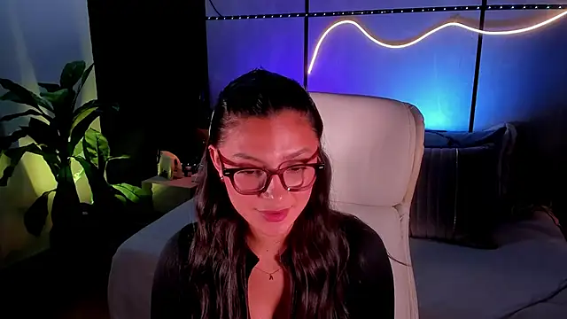 Gia Mazzon online show from 02/13/26, 03:23