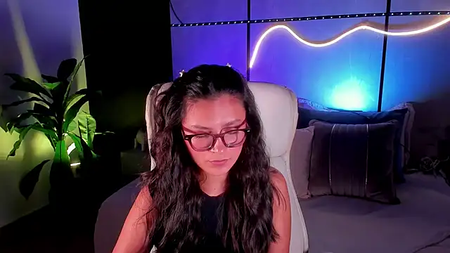 Gia Mazzon online show from 02/11/26, 03:56