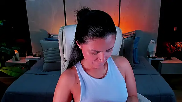 Gia Mazzon online show from 03/21/25, 02:51