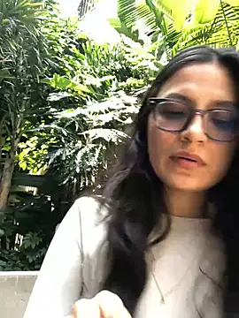 Gia Mazzon online show from 03/16/26, 04:10