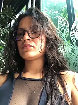 Gia Mazzon online show from 04/15/26, 04:11