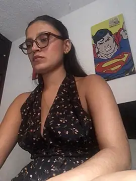 Gia Mazzon online show from 04/30/26, 09:19