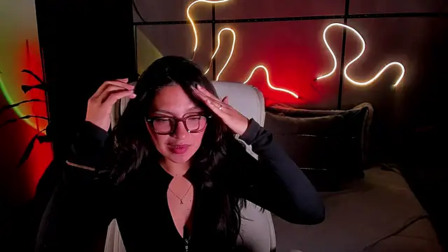 Gia Mazzon online show from 02/20/26, 04:20