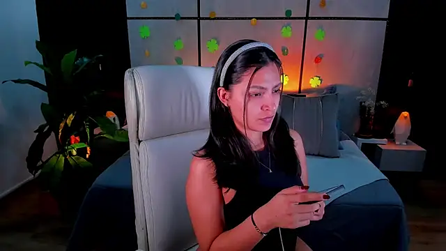 Gia Mazzon online show from 03/11/25, 03:02