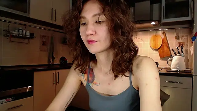 Kelly Yon online show from 12/09/24, 08:44