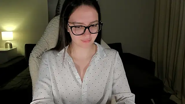 Sonia moon  online show from 03/03/25, 02:11