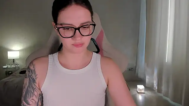 Sonia moon  online show from 01/24/25, 05:31