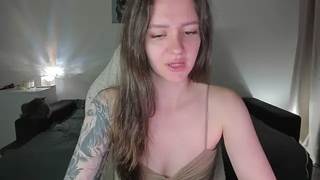 Sonia moon  online show from 09/18/25, 02:25