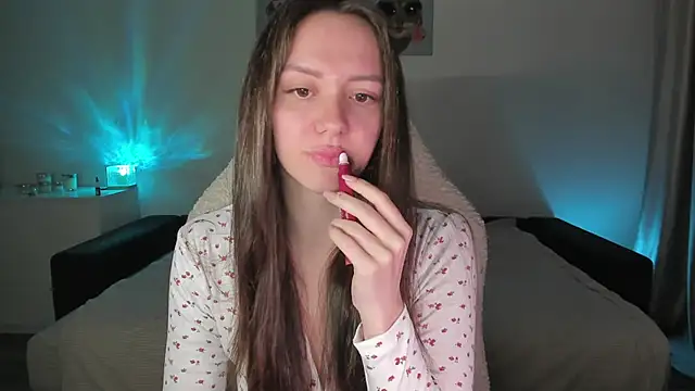 Sonia moon  online show from 10/01/25, 02:27